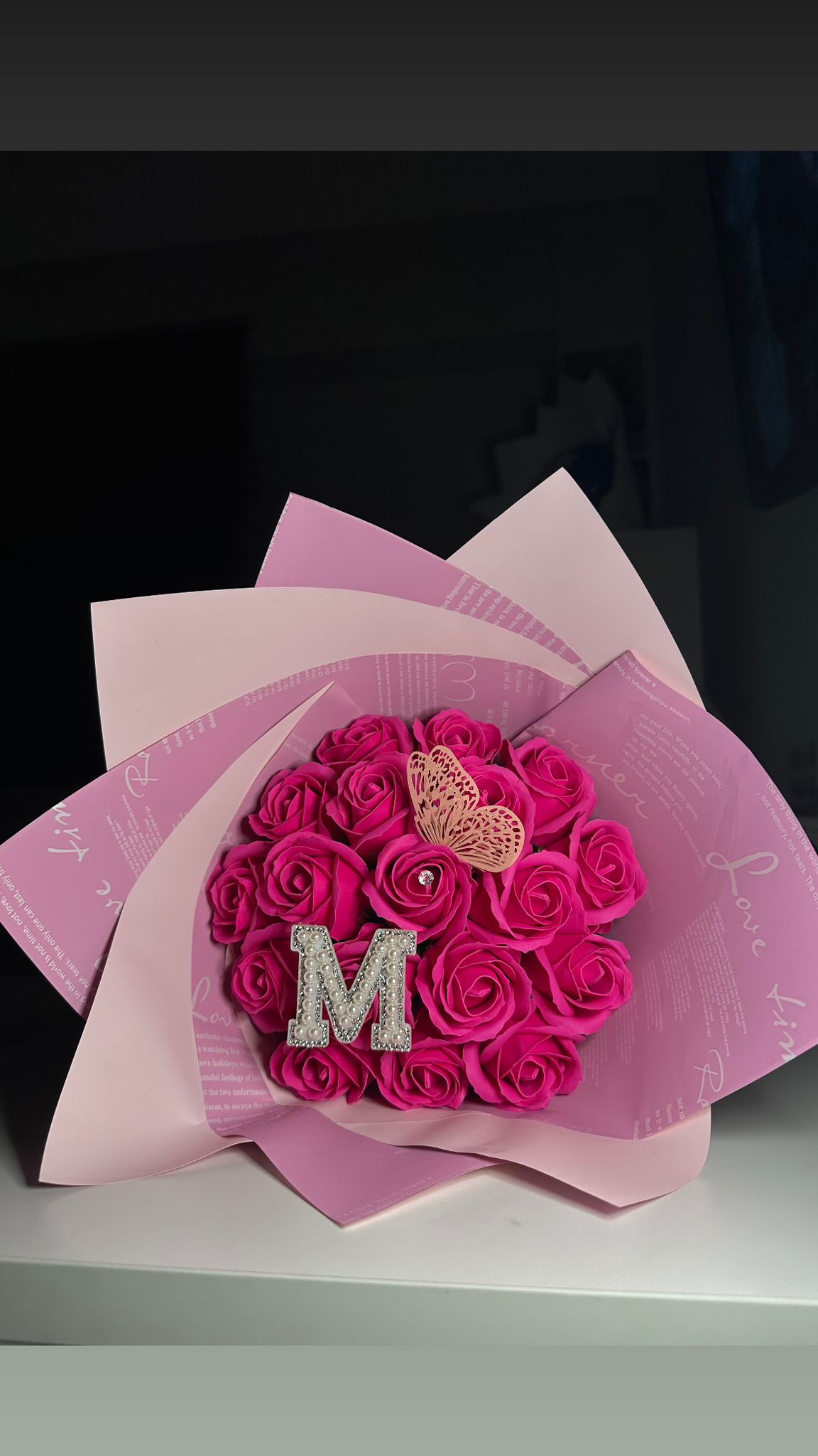buchete de flori, flori premium, florărie online, livrare flori, aranjamente florale, buchete elegante, cadouri memorabile, flori pentru aniversare, flori pentru zi de naștere, flori pentru iubită, trandafiri premium, buchete personalizate, flori pentru evenimente, flori pentru Valentine’s Day, flori pentru 8 Martie, aranjamente florale moderne, flori cu livrare rapidă, cadouri romantice, cutii cu flori, buchete rafinate